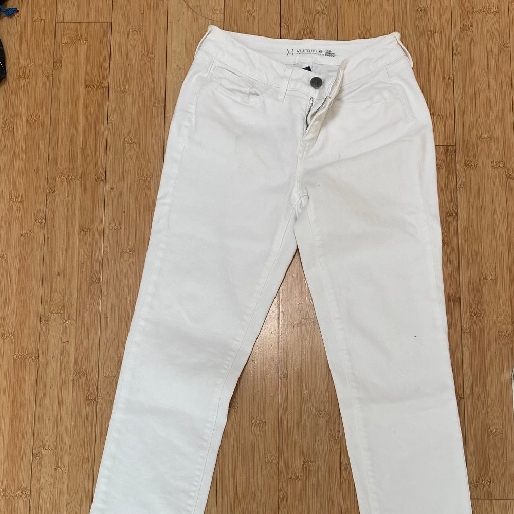 Yummie White Jeans